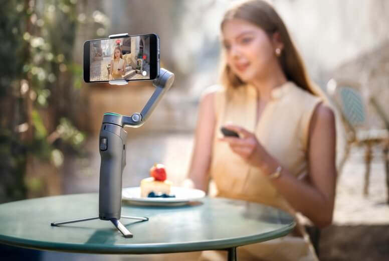 Compare Action & Vlogging Cameras, Gimbals & Wireless Mics - DJI Store