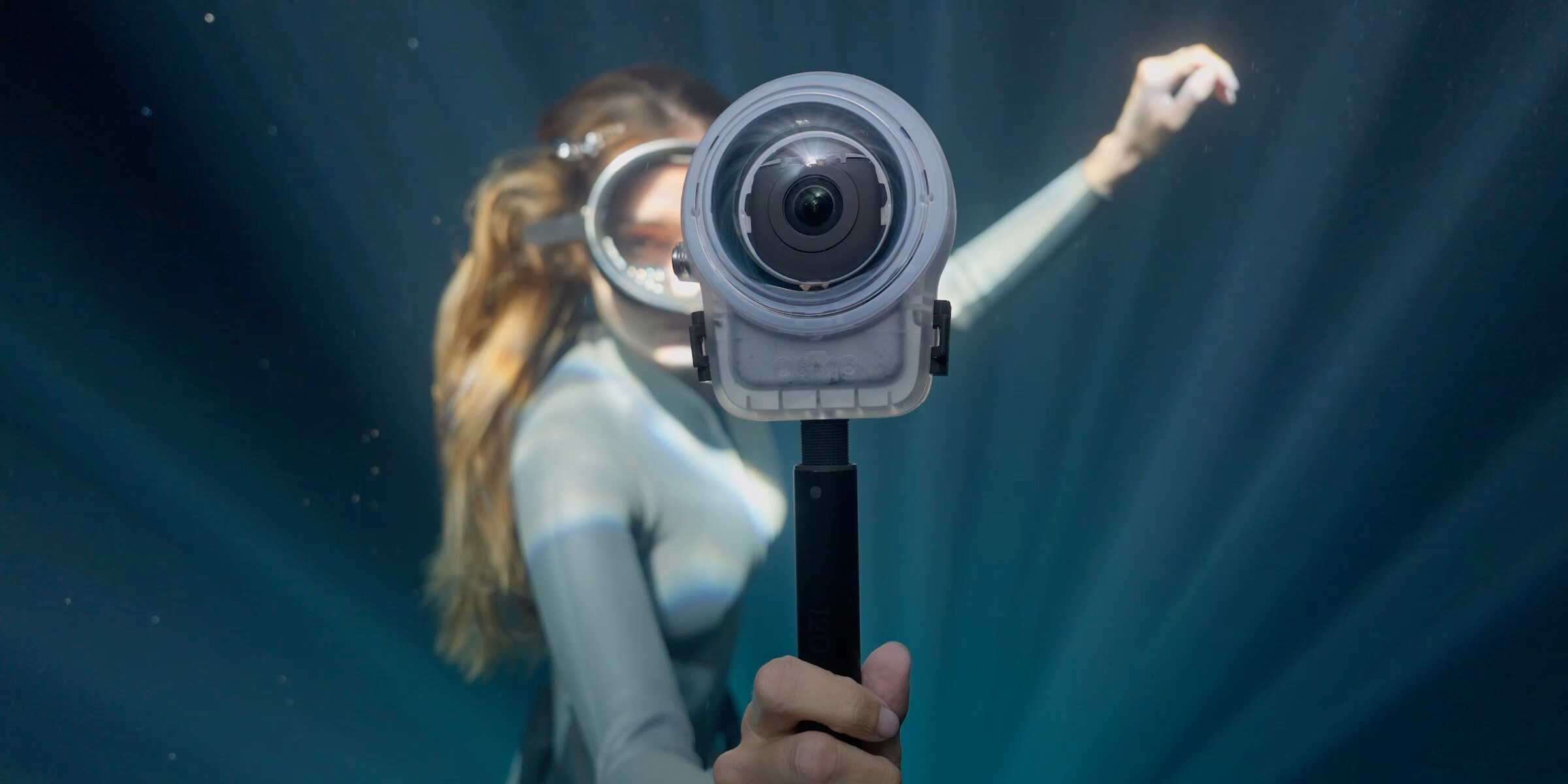 DJI Osmo 360 II inside the Invisible Waterproof Case during an underwater dive