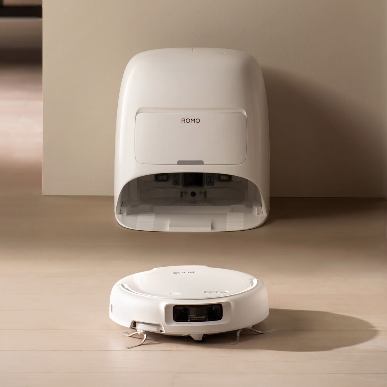 购买 DJI ROMO 2 系列- 大疆 AI 超幅扫拖机器人 - DJI Store
