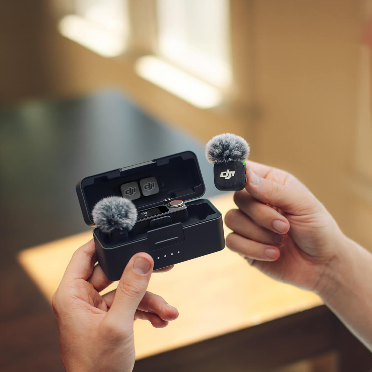 DJI Mic 3を購入 - 進化したミニワイヤレスマイク - DJIストア