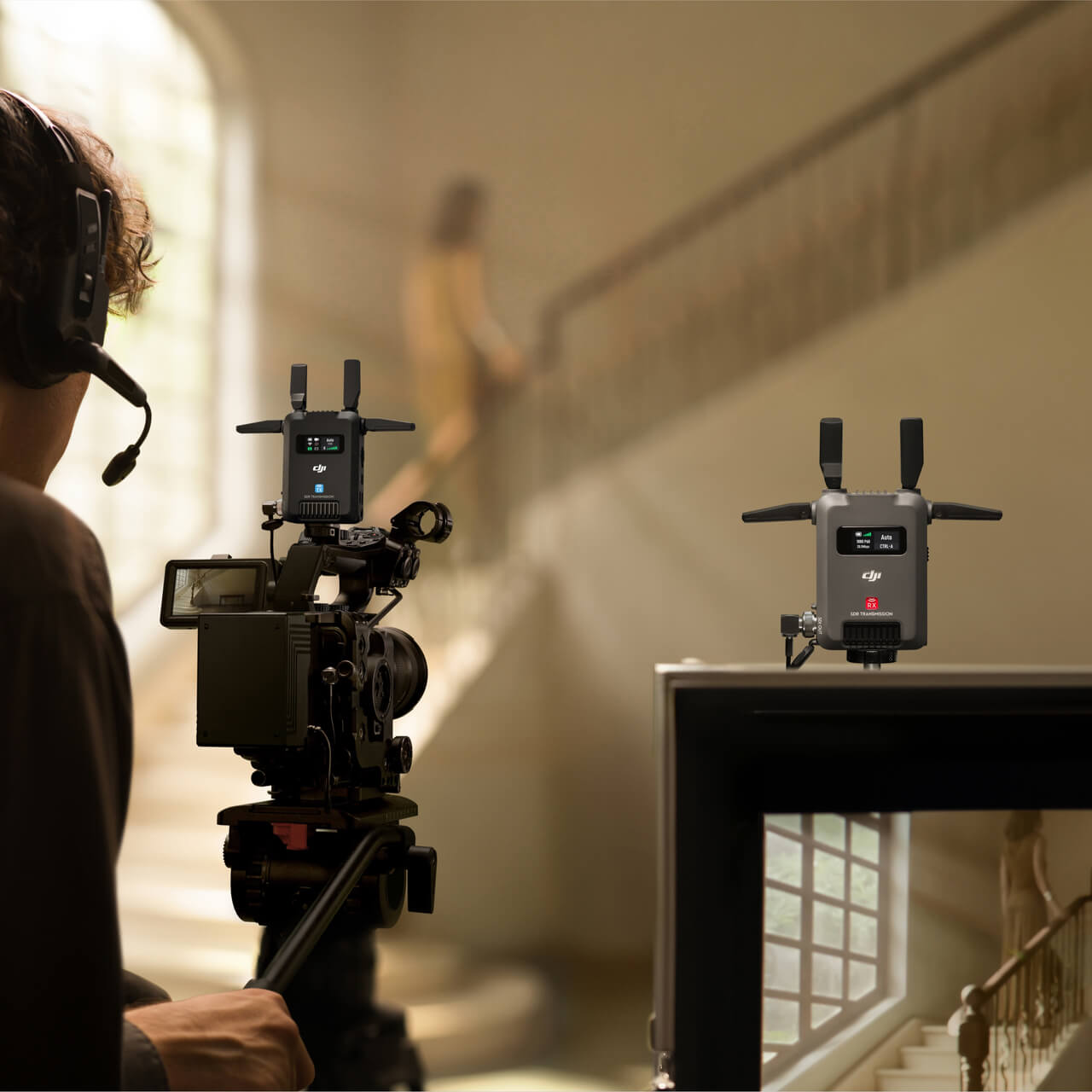 DJI SDR Transmission トランスミッターコンボ ‌DJI SDR Transmissionコンボ購入 - DJI Store