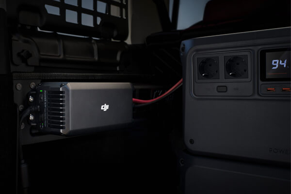 DJI Cargador superrápido de coche de 1 kW DJI Power