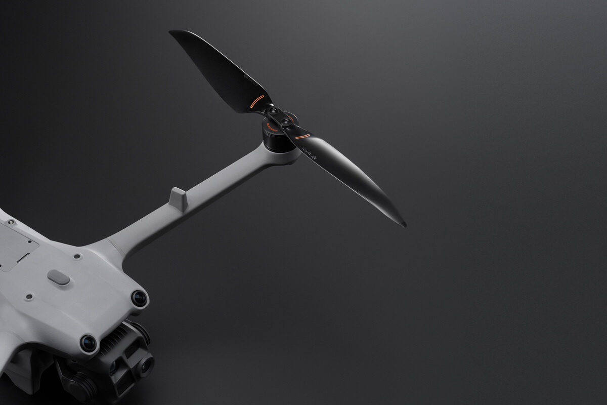 Hélices DJI Low-Noise Anti-Ice Matrice 4D Series - imagen 1